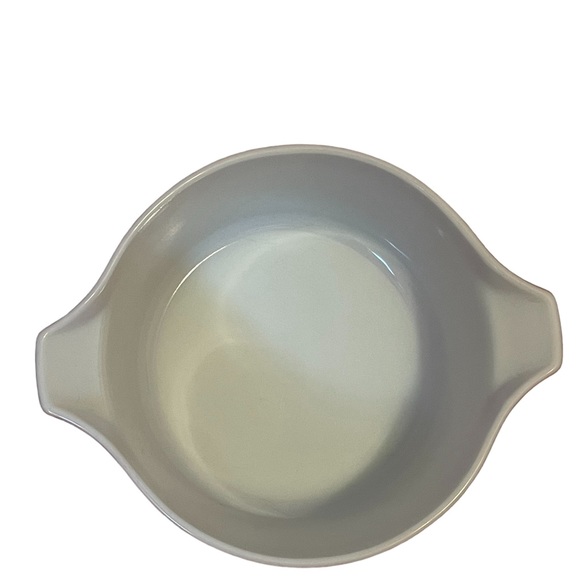 PYREX 2.5 Qt Casserole Baking Dish - Picture 3 of 4